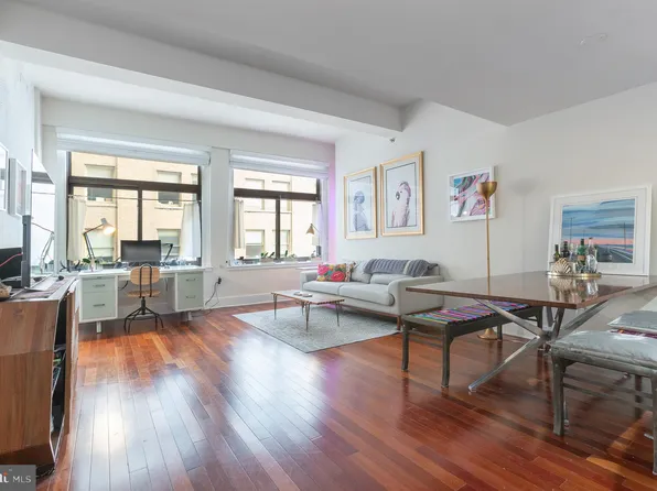 1500 Chestnut St APT 12C, Philadelphia, PA 19102