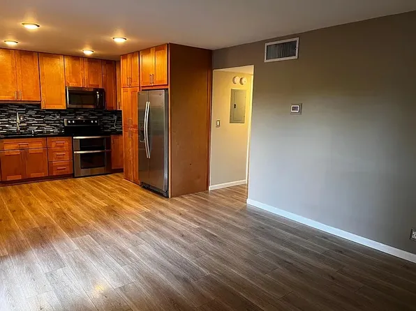 900 NE 26th St APT 3, Fort Lauderdale, FL 33305
