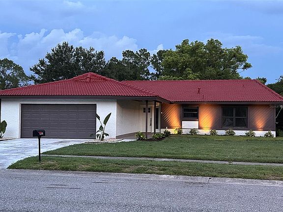 3rd image of 10604 WHITMAN CIRCLE