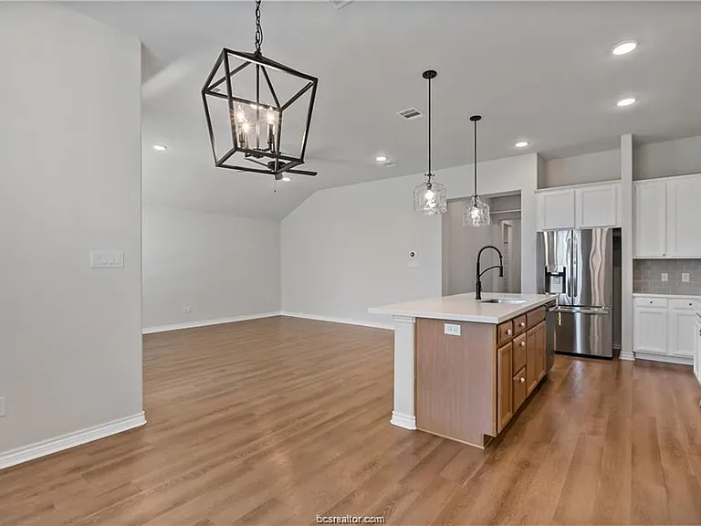 3429 Omaha Ct — Photo 11