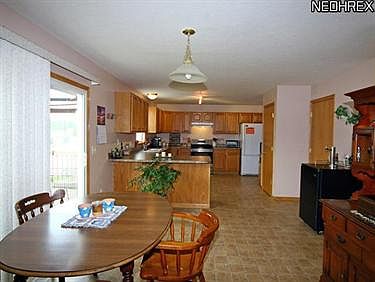 5th image of 5598 Birchwood Dr