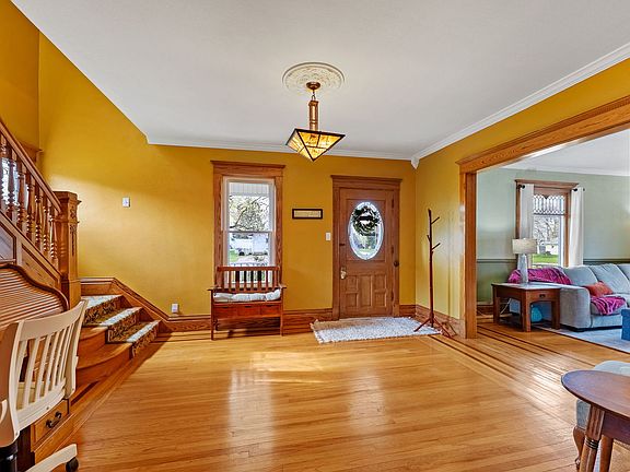4th image of 1009 NW 3rd St