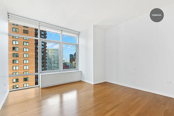 Rented by Triplemint | media 34