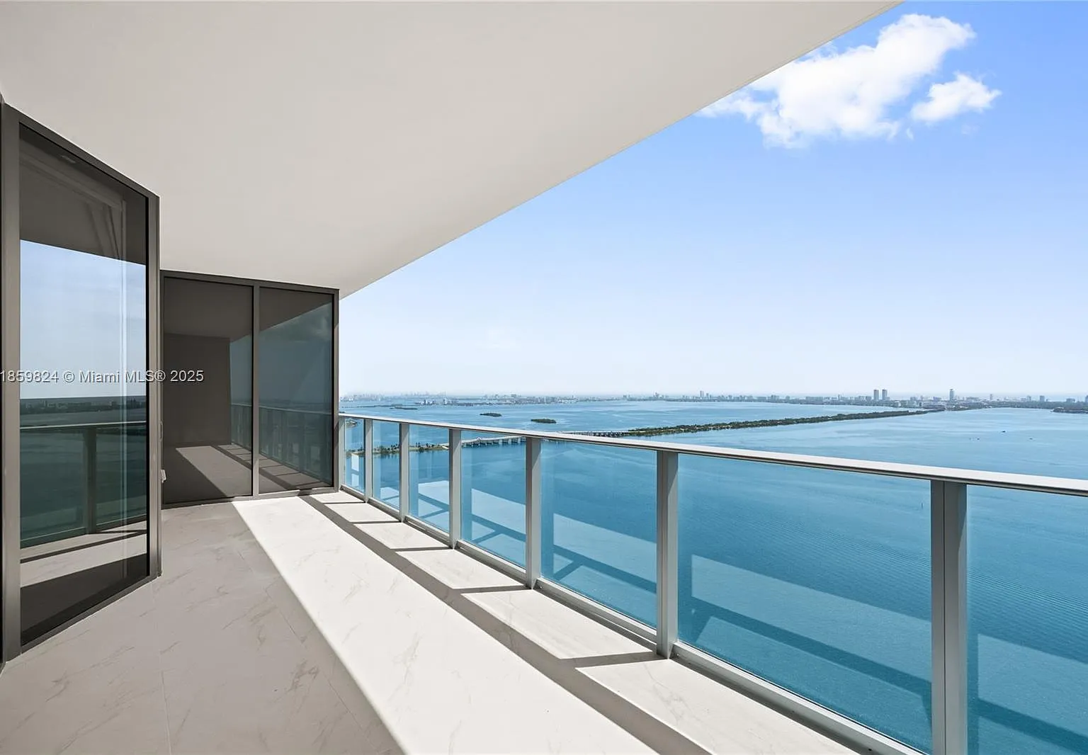 2 bed, 1545 sqft, $9,500 — Photo 1