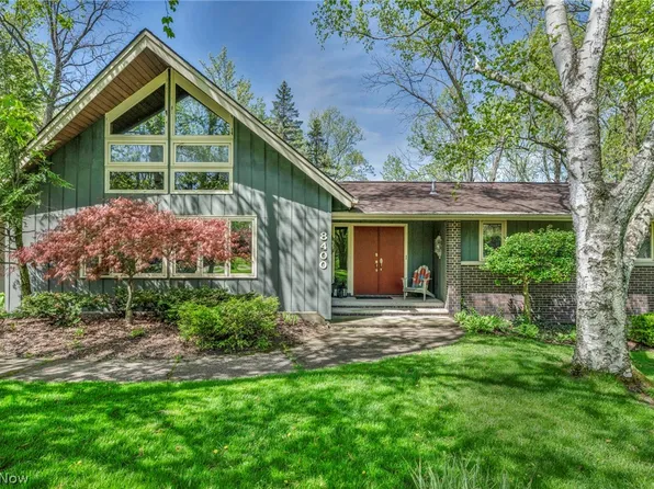 8400 Lakeview Dr, Vermilion, OH 44089