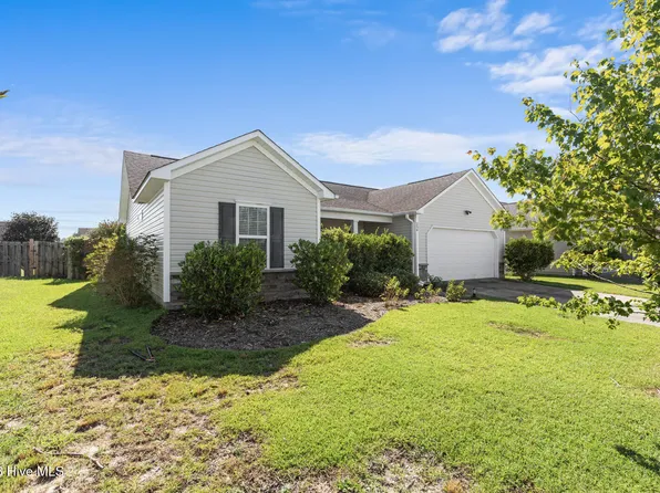 234 Red Carnation Drive, Holly Ridge, NC 28445
