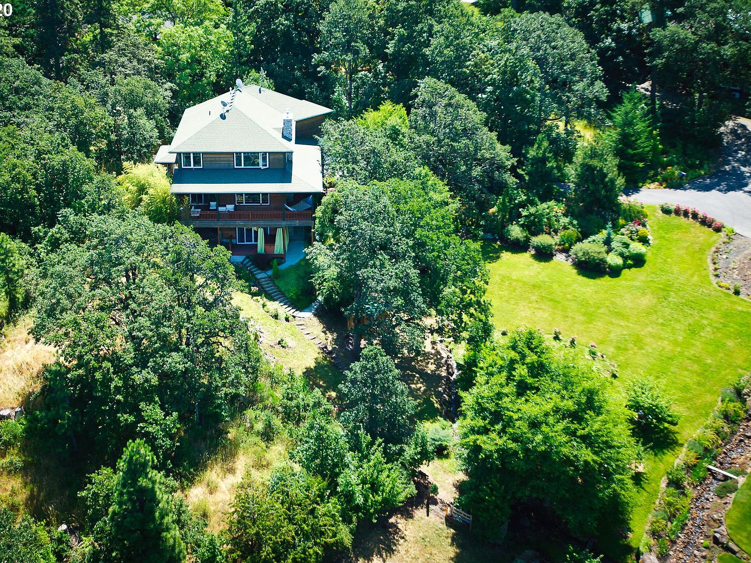 3860 W Prospect Ave Hood River Or 97031 Mls 21250014 Zillow