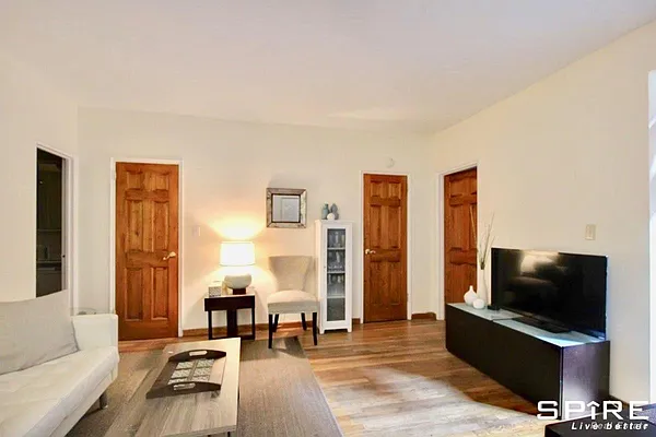 Rented by Spire Group | media 14