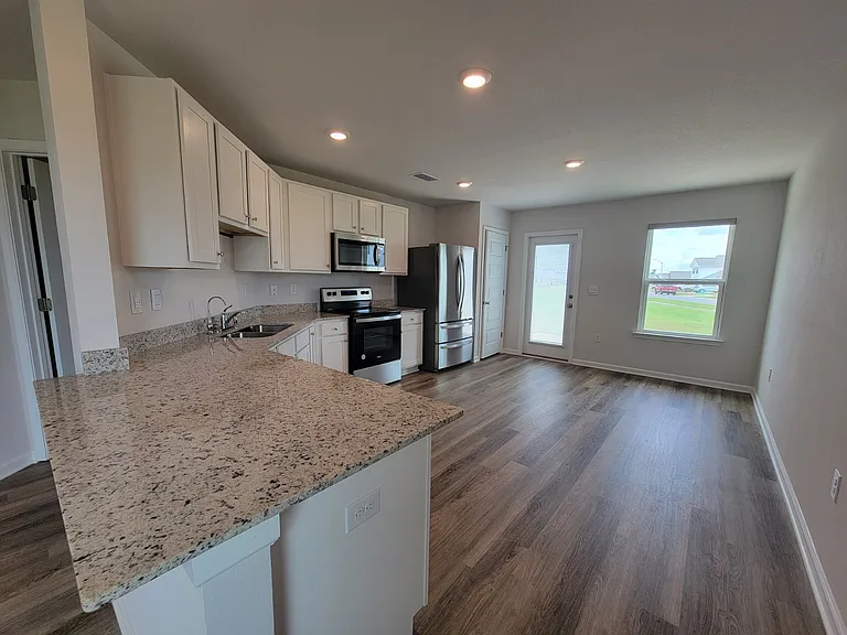 6570 Atkins Rd — Photo 9