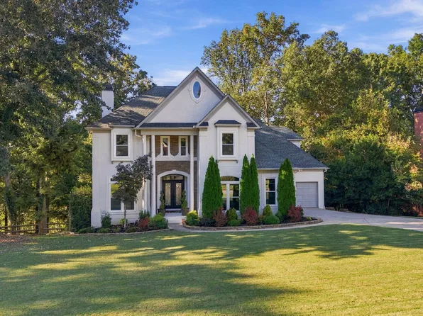 5925 Masters Club Dr, Suwanee, GA 30024