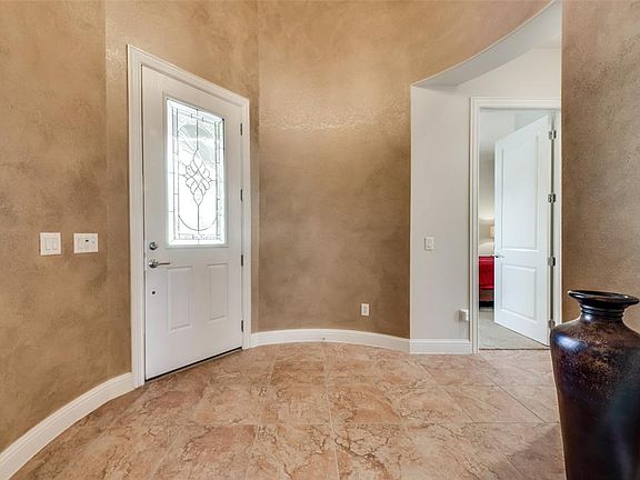 5th image of 6528 Lincoln Hills Ct