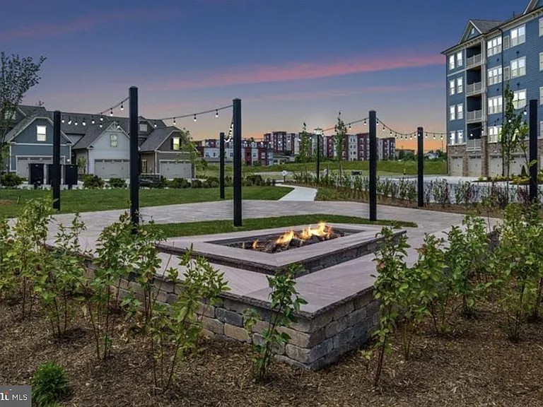 3411 Angelica Way #401 — Photo 41