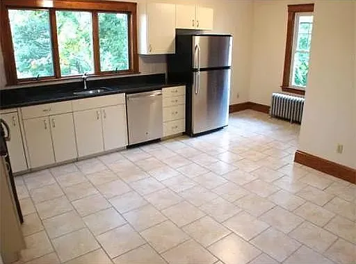 25 Wellington St #2 — Photo 11