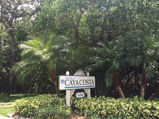 1st image of 906 Myakka Ct NE
