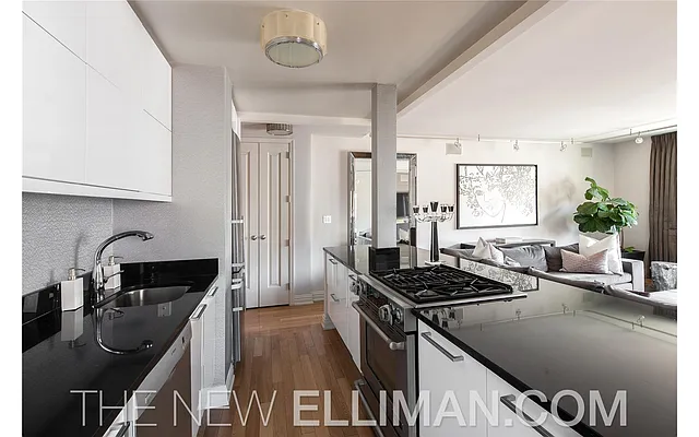 Sold by Douglas Elliman | media 17