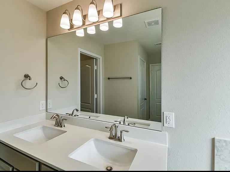 10215 Alder Ridge Dr — Photo 31