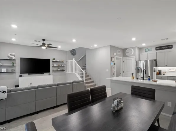 7071 Salt Plains St, North Las Vegas, NV 89086