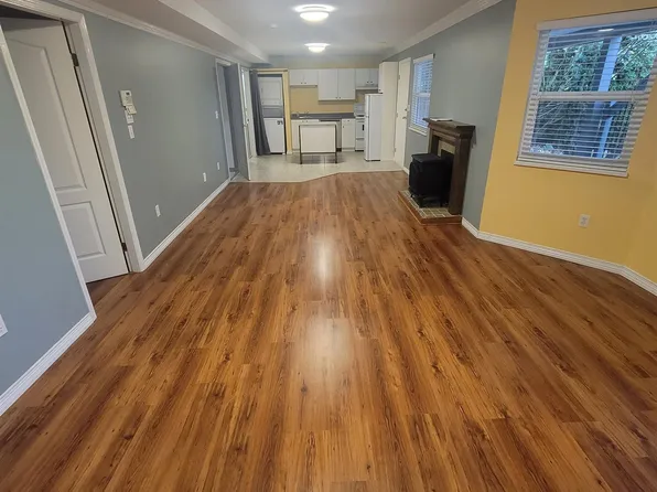 23113 125a Ave, Maple Ridge, BC V2X 0S2