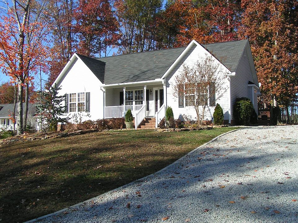 1st image of 3005 Beville Forest Dr