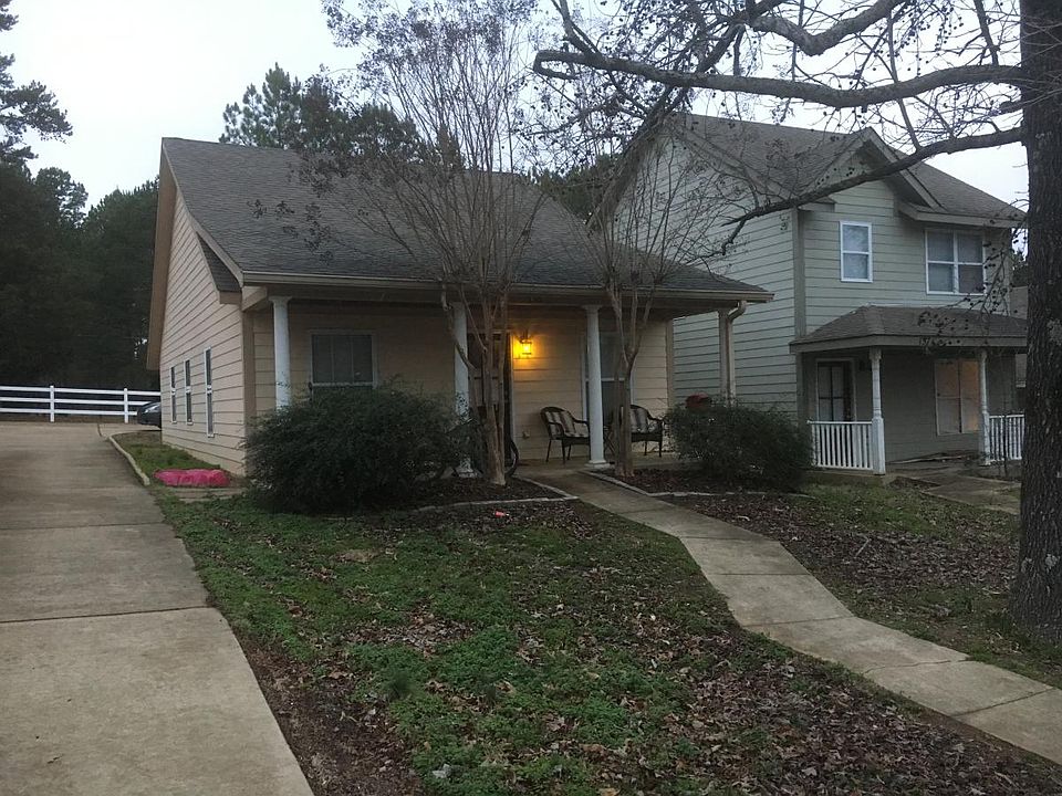 1st image of 135 Countryview Ln