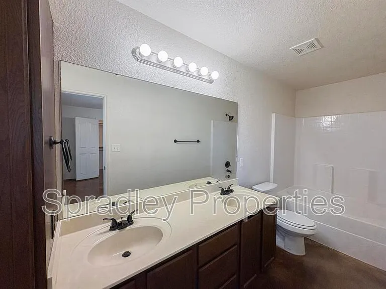 5410A Developer Ct — Photo 13