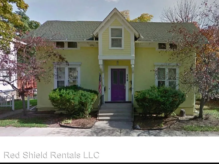 118 College Pl — Photo 1