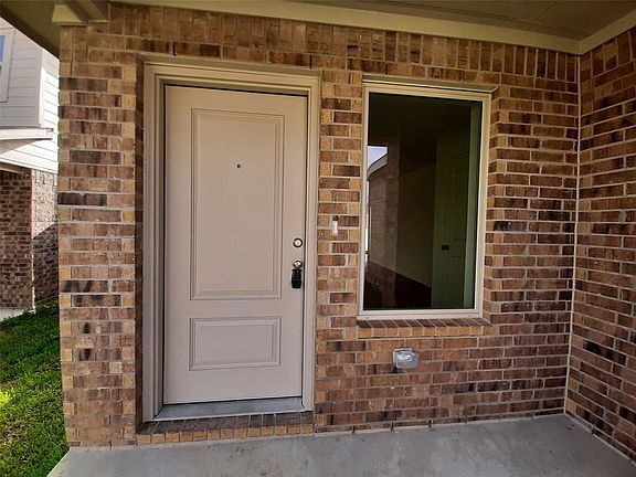 4th image of 1513 San Sebastien Dr