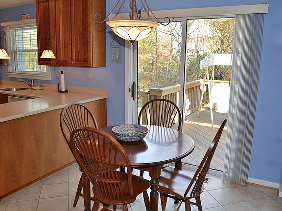 3rd image of 17340 Founders Mill Dr
