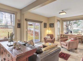 19 Hedge Row, Mahone Bay, NS B0J2E0