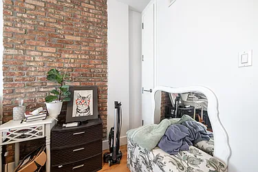 Rented by YHT Management Inc.