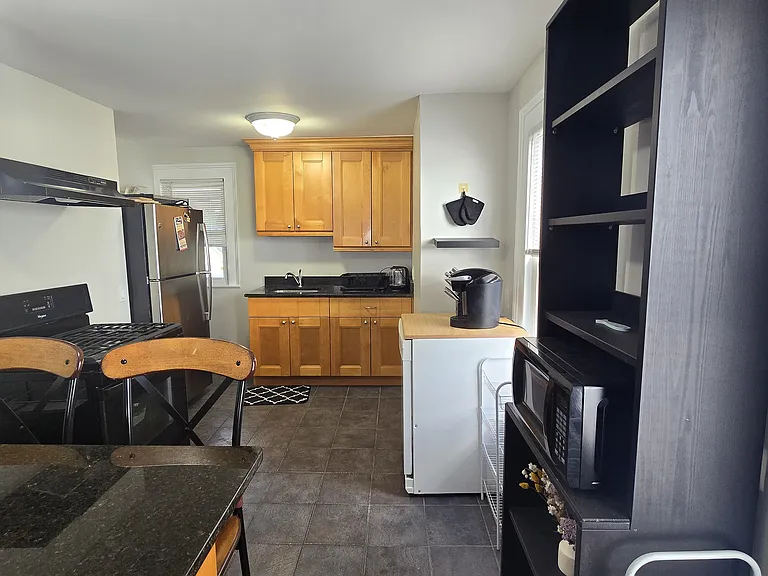 92 Townsend Ave #2 — Photo 13