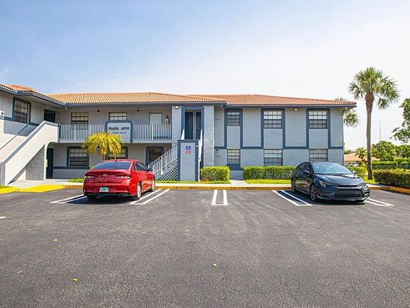 2nd image of 10687 Royal Palm Blvd #1