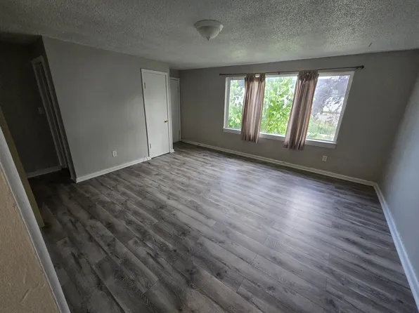 290 S 2nd Ave #2, Brighton, CO 80601