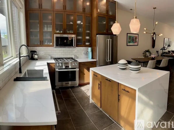 73 N 5th St, Columbus, OH 43215