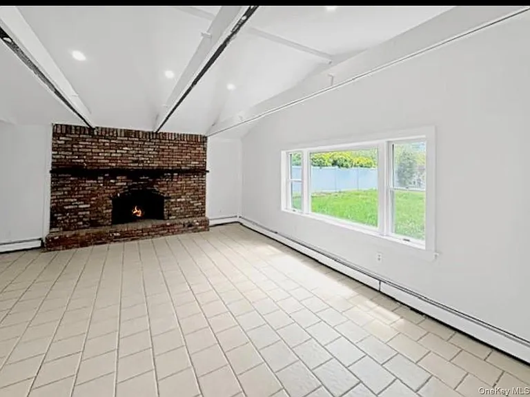 342 Versa Pl — Photo 5