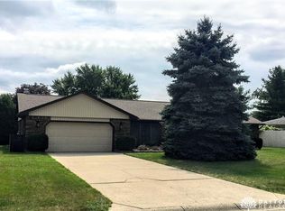 3595 Teakwood Rd, Tipp City, OH 45371