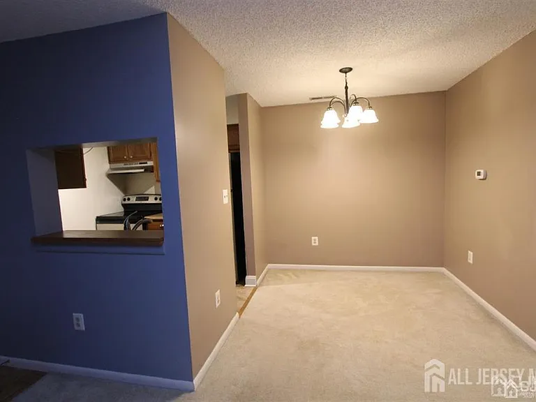 1508 Ravens Crest Dr — Photo 8