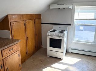 638 Locust St APT 2, Fall River, MA 02720