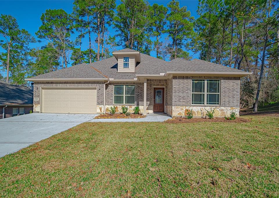 2nd image of 1600 River Oaks Dr