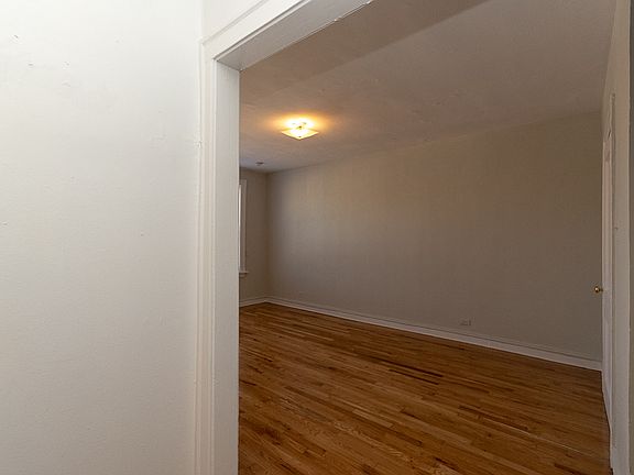 5th image of 711 W Belmont Ave APT 503