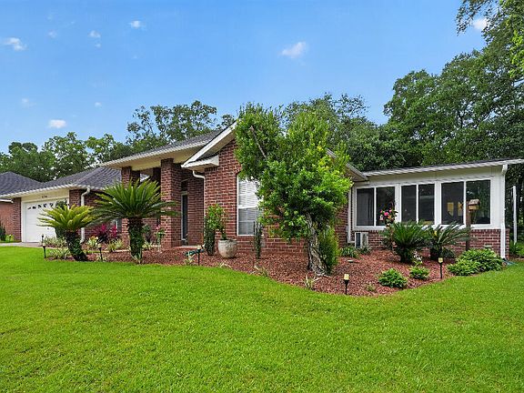 2nd image of 5785 Tiger Woods Dr