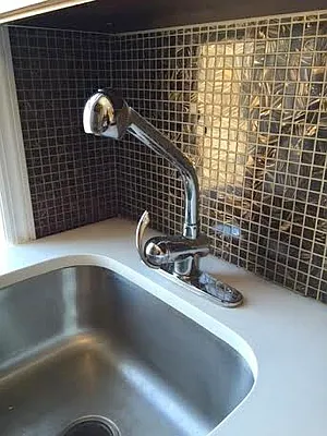 Rented by Reliance Realty Partners LLC  | media 17