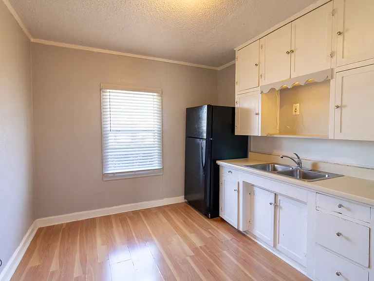 4709 Coronado Ave — Photo 6