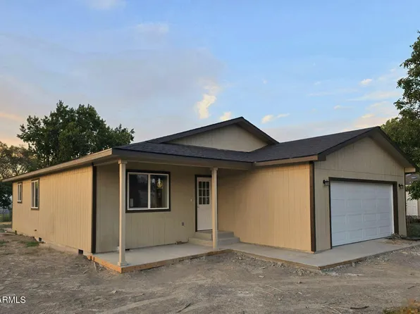 63 W Whatcom St, Union Gap, WA 98903