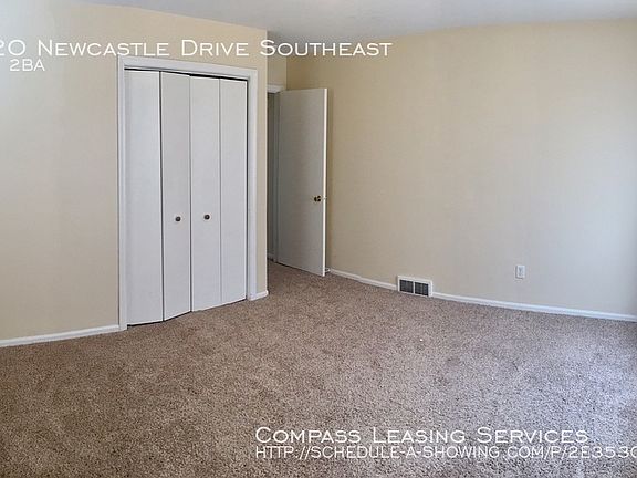 5th image of 3720 Newcastle Dr SE