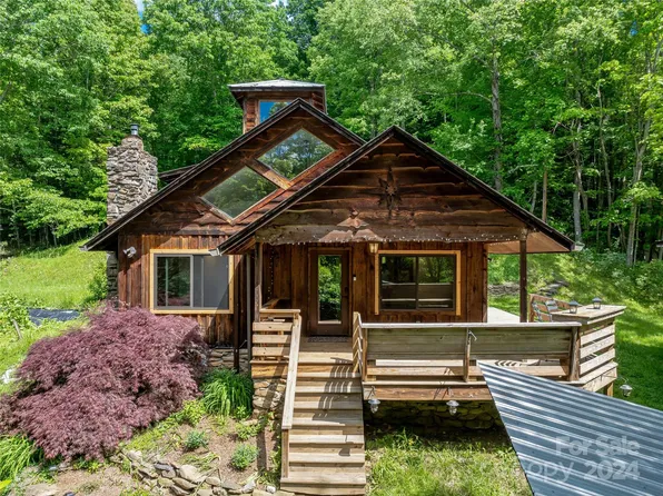 145 Penland Branch Rd, Burnsville, NC 28714