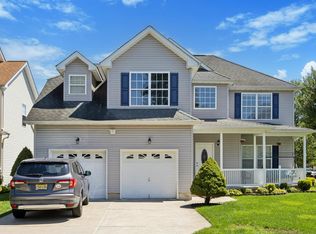 101 Pembroke Rd, Egg Harbor Township, NJ 08234