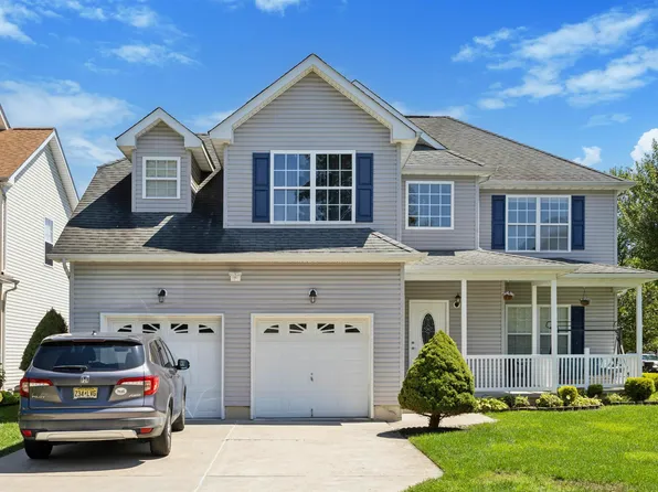 101 Pembroke Rd, Egg Harbor Township, NJ 08234