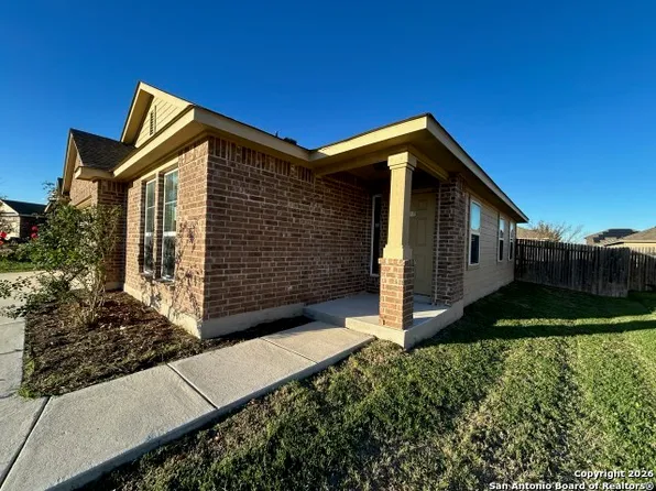 1412 Birmingham, Seguin, TX 78155