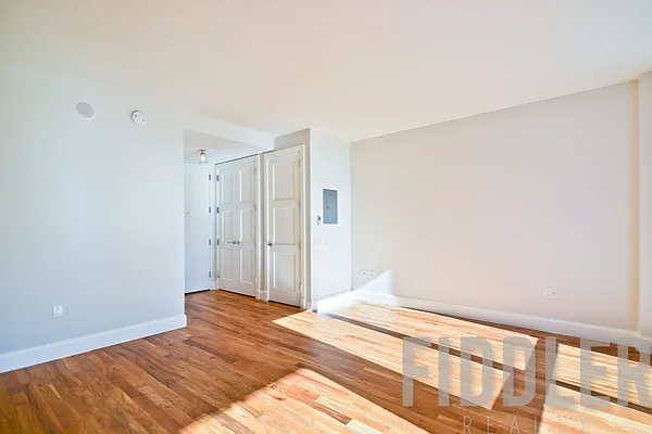 Rented by Fiddler Realty | media 86